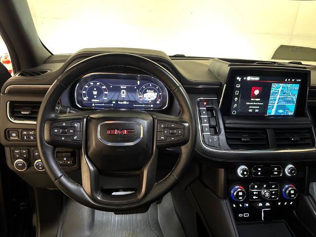 Used 2024 GMC Yukon XL AT4 w/ Technology Package AWD/4WD image 8
