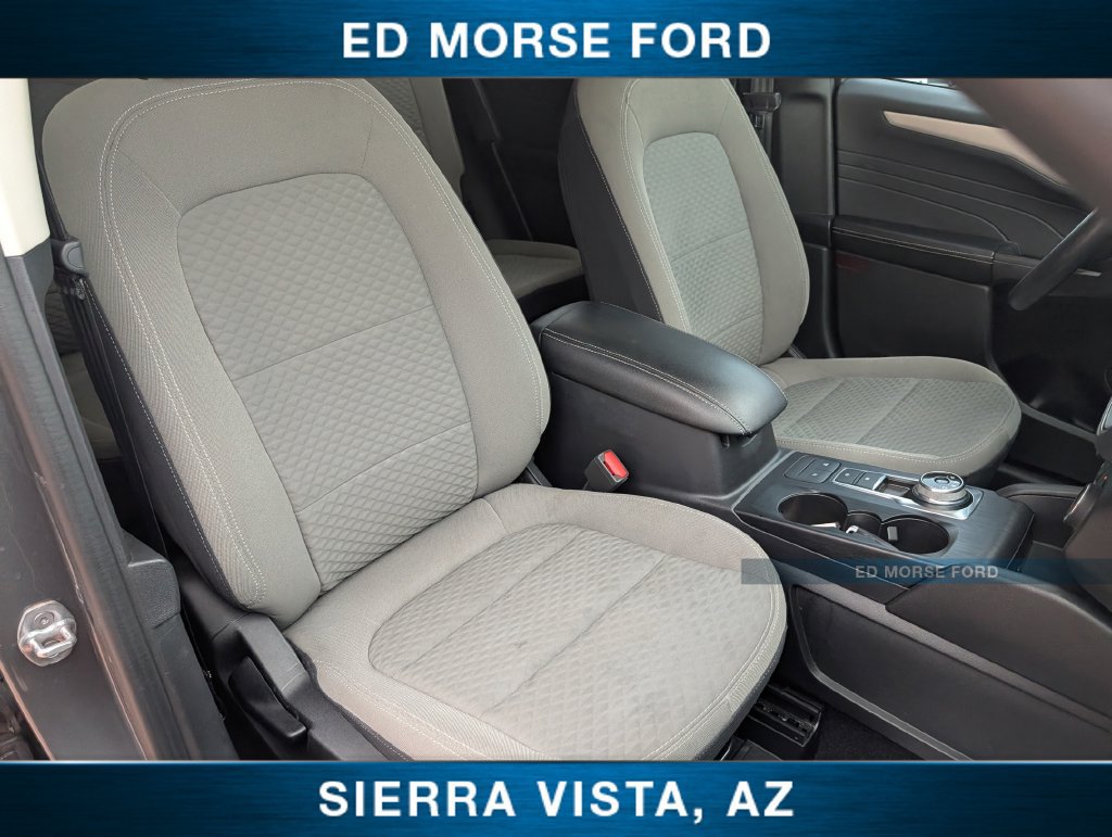 Certified 2022 Ford Escape SE w/ SE Sport Appearance Package FWD image 12
