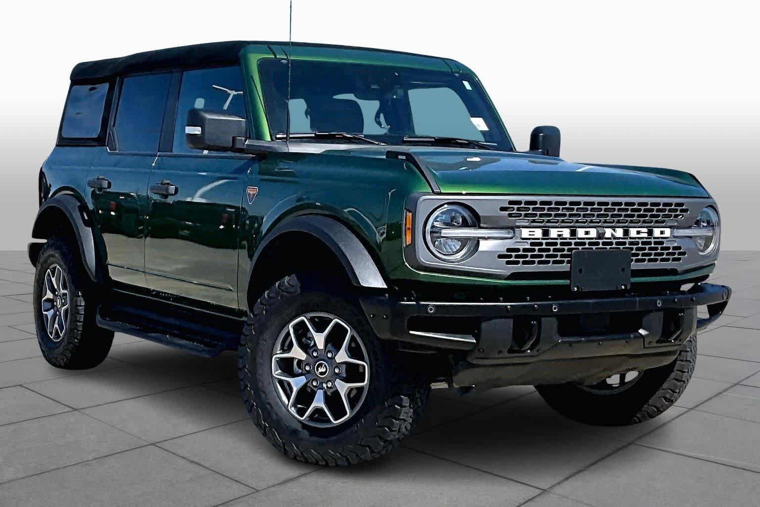 Certified 2024 Ford Bronco Badlands AWD/4WD image 4