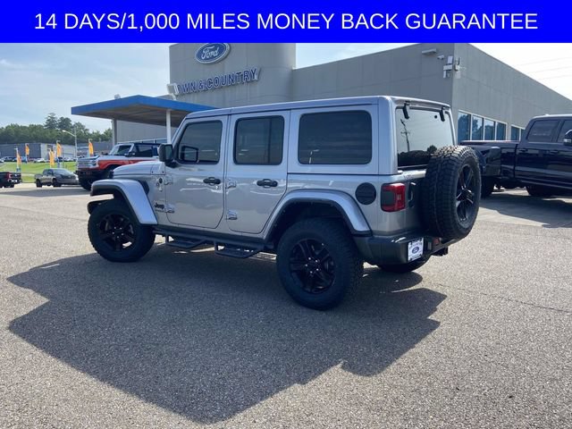 Used 2021 Jeep Wrangler Unlimited Sahara AWD/4WD image 6