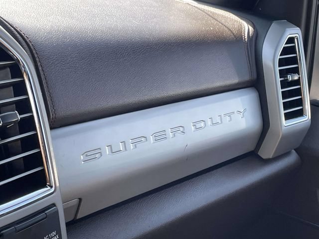 Certified 2017 Ford F250 King Ranch w/ FX4 Off-Road Package AWD/4WD image 35
