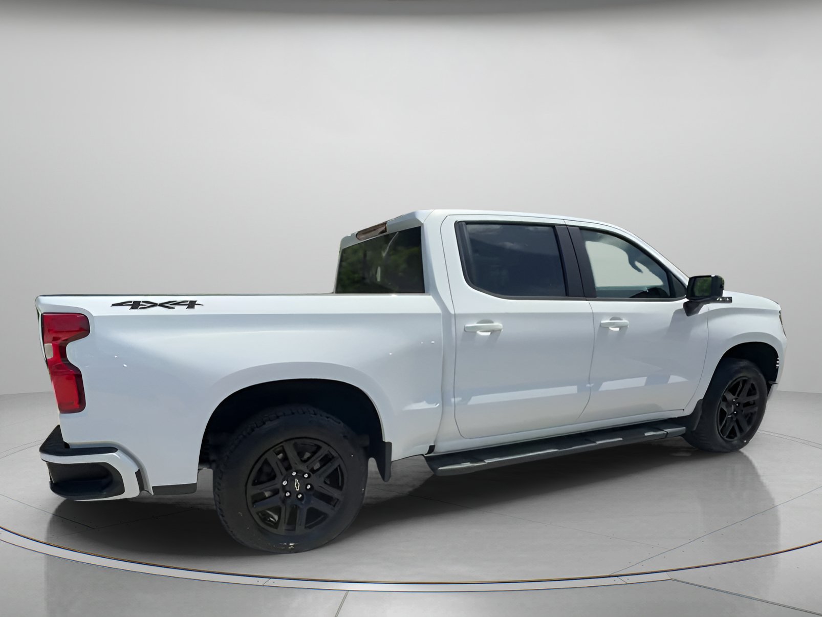 Used 2025 Chevrolet Silverado 1500 RST w/ Dark Appearance Package AWD/4WD image 32