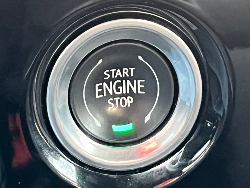 Used 2024 Chevrolet Silverado 1500 LT image 33