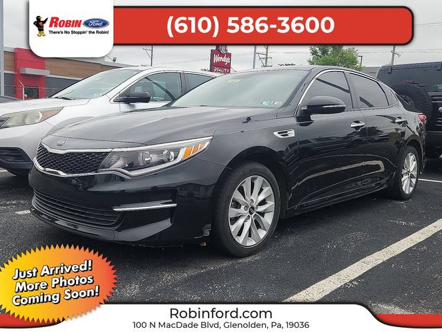 Used 2018 Kia Optima LX w/ 17" Alloy Wheels Package FWD image 1