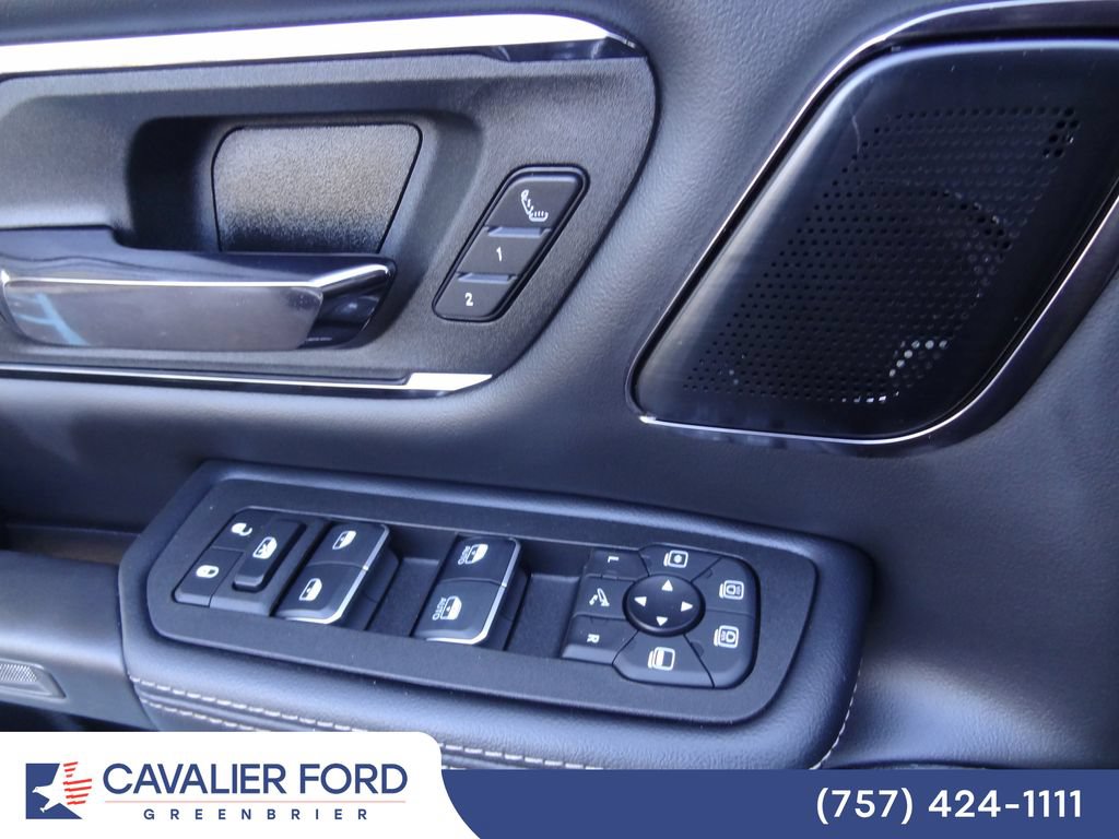 Used 2025 RAM 1500 Limited w/ Trailer Tow Group AWD/4WD image 18