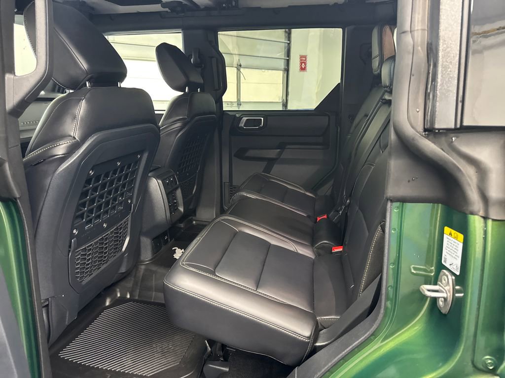 Certified 2025 Ford Bronco Badlands AWD/4WD image 32