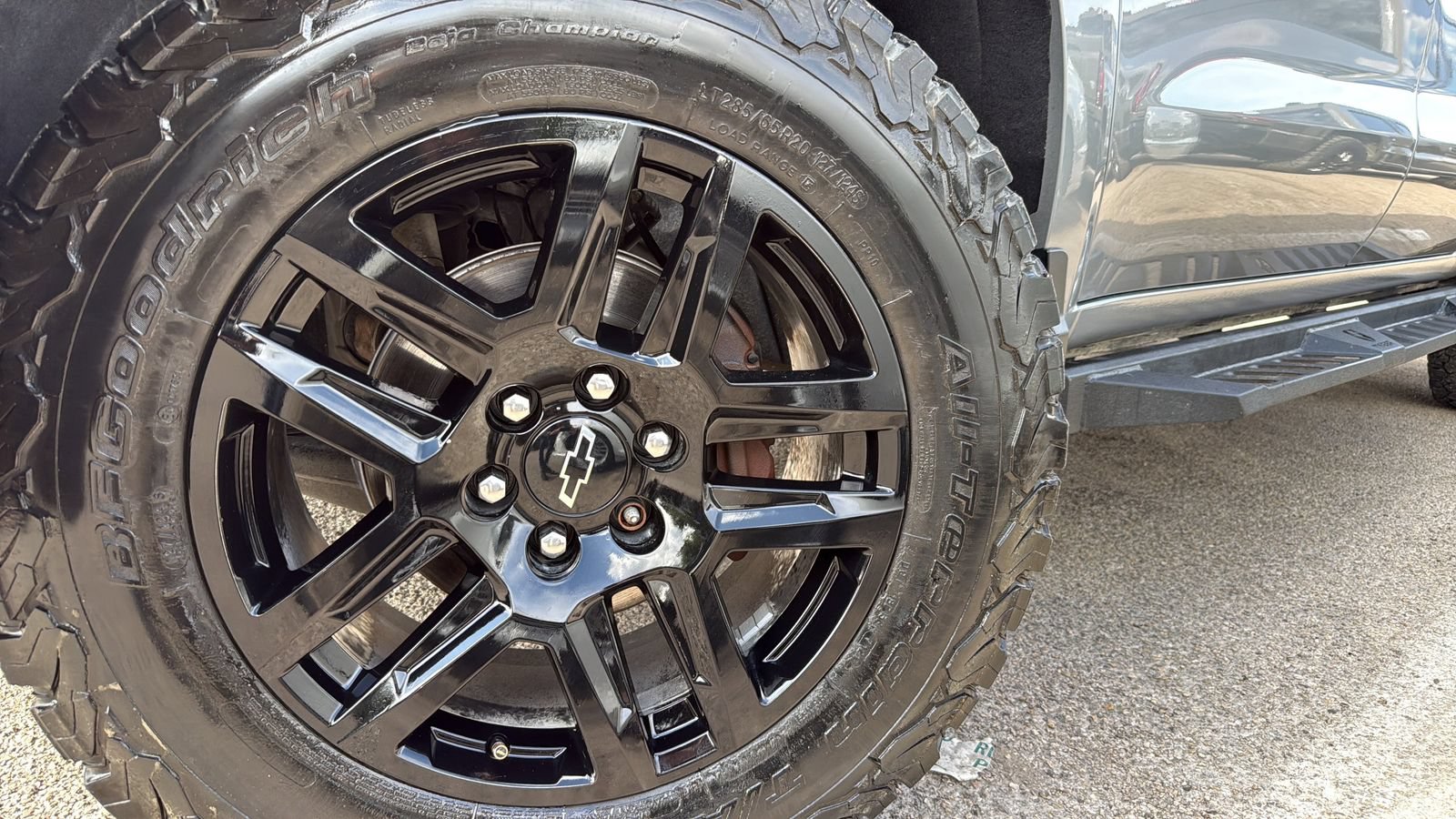 Used 2024 Chevrolet Silverado 1500 LT Trail Boss w/ Convenience Package II AWD/4WD image 29