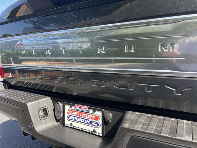 Certified 2019 Ford F350 Platinum w/ Platinum Ultimate Package AWD/4WD image 40