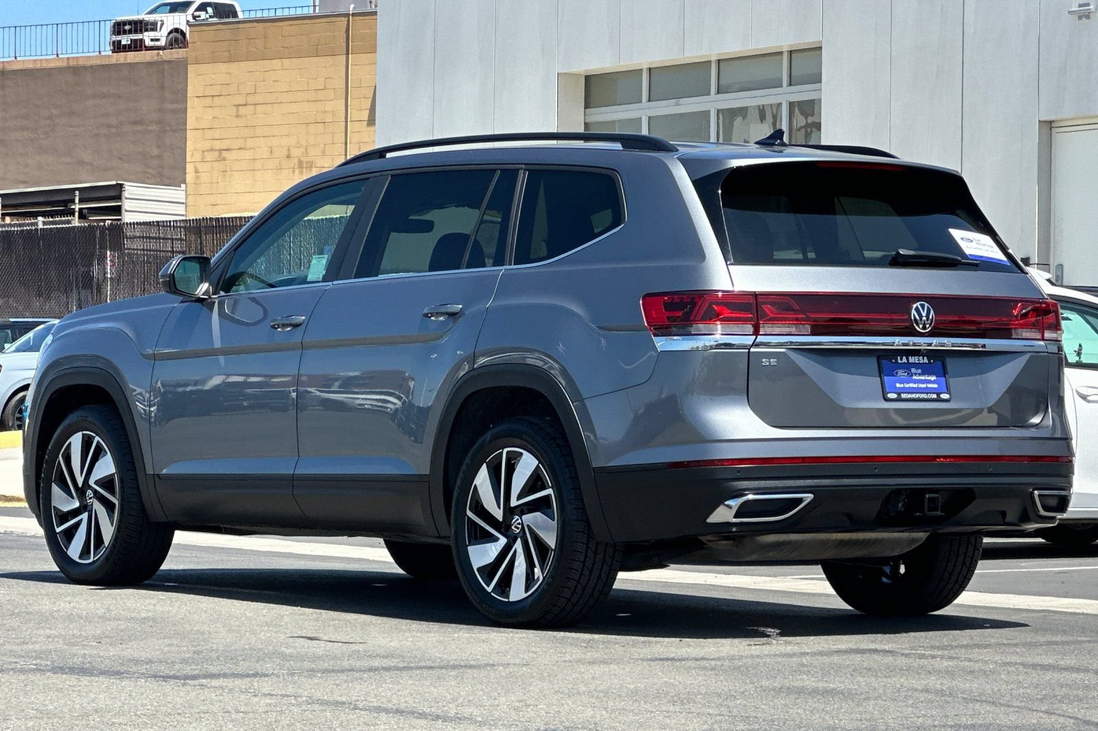 Used 2024 Volkswagen Atlas SE FWD image 5