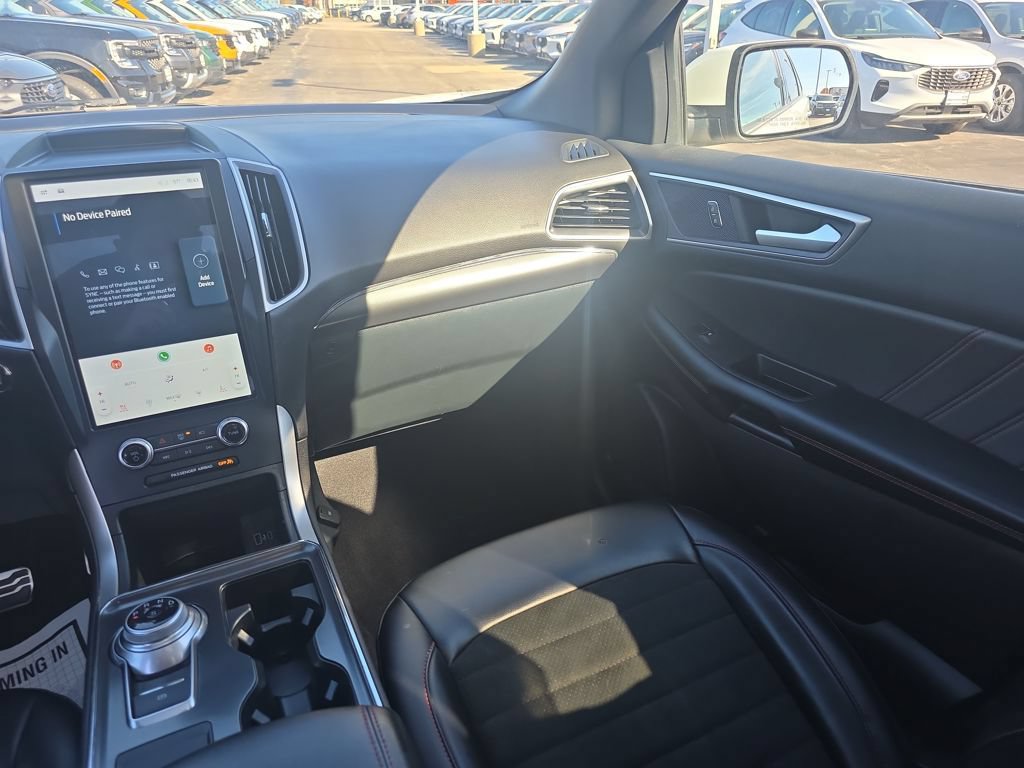 Certified 2024 Ford Edge ST-Line AWD/4WD image 24