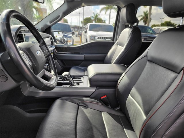 Certified 2022 Ford F150 Lariat w/ Equipment Group 502A High image 17