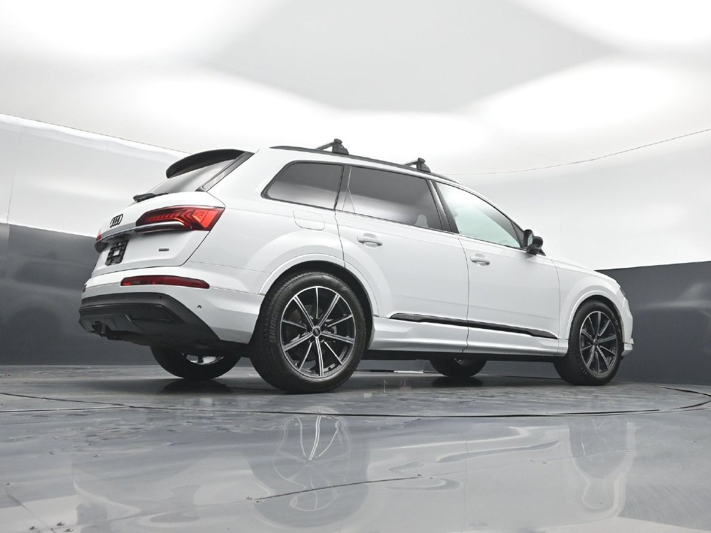 Used 2021 Audi Q7 3.0T Prestige w/ Prestige Package AWD/4WD image 45