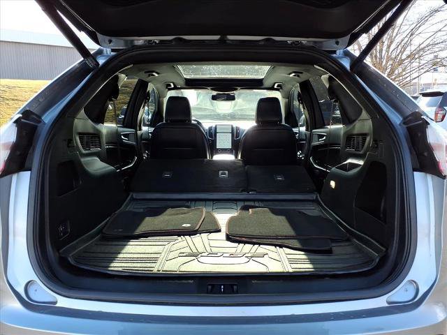 Certified 2022 Ford Edge ST-Line image 7