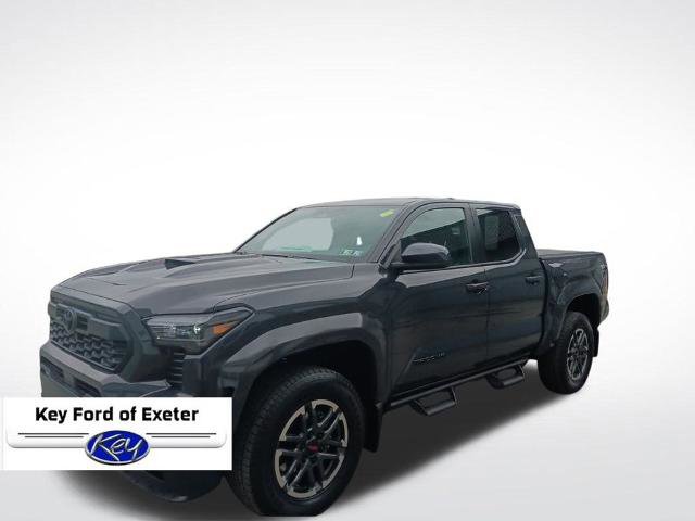 Used 2025 Toyota Tacoma TRD Sport image 7