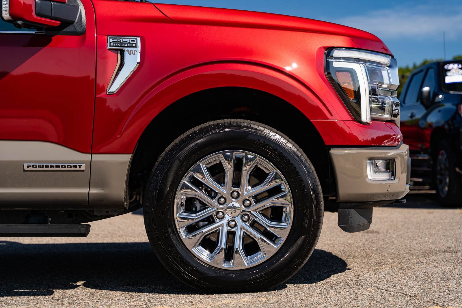 Certified 2025 Ford F150 King Ranch AWD/4WD image 9