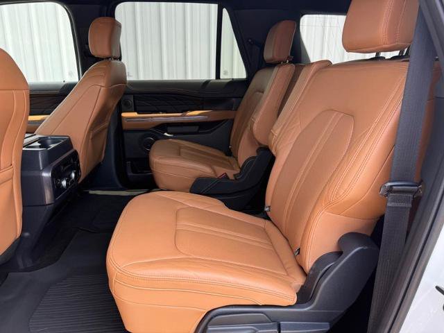 Certified 2023 Ford Expedition Max Platinum AWD/4WD image 9