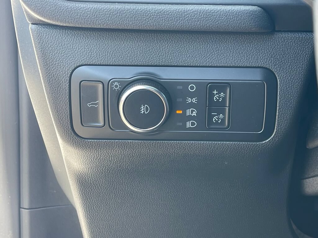 Certified 2023 Ford Escape ST-Line Elite w/ Premium Technology Package AWD/4WD image 20