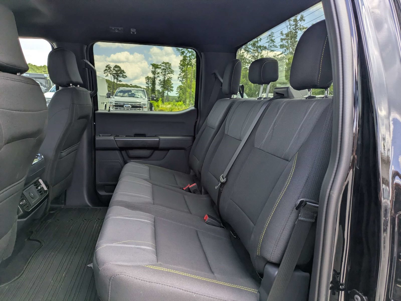 Certified 2025 Ford F150 STX w/ LOBO Package AWD/4WD image 8