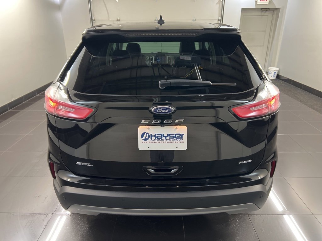 Certified 2022 Ford Edge SEL w/ Convenience Package image 5