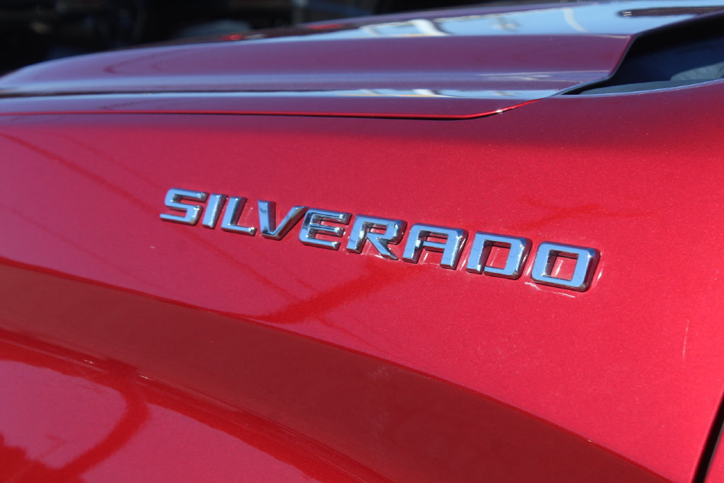 Used 2019 Chevrolet Silverado 1500 LTZ w/ LTZ Texas Edition AWD/4WD image 14