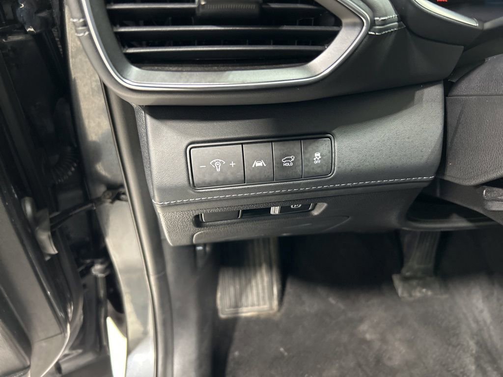 Used 2021 Hyundai Santa Fe SEL w/ Convenience + Premium Package image 12