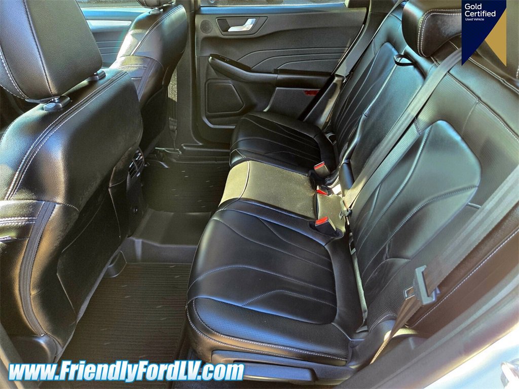 Certified 2025 Ford Escape SE w/ PHEV Premium Package image 10