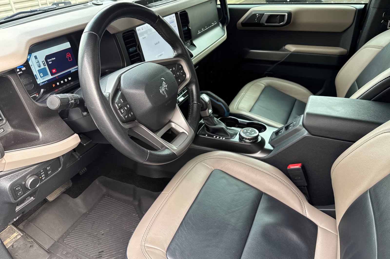 Certified 2021 Ford Bronco Wildtrak AWD/4WD image 10