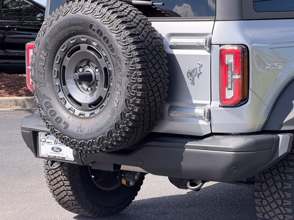 Certified 2024 Ford Bronco Badlands AWD/4WD image 17