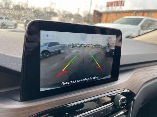 Certified 2020 Ford Escape Titanium image 14
