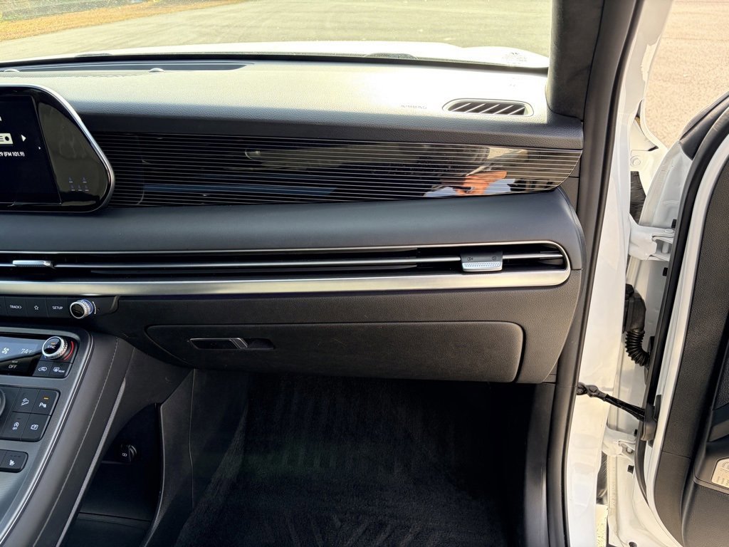 Used 2024 Hyundai Palisade Calligraphy image 24