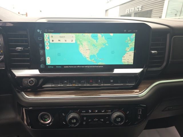 Used 2022 Chevrolet Silverado 1500 LT w/ Protection Package image 44