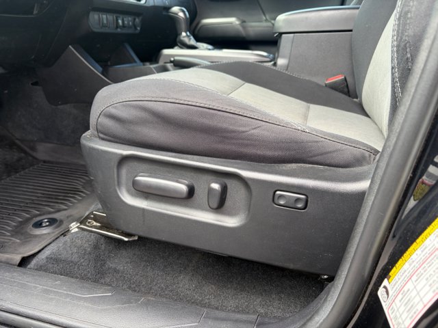 Used 2021 Toyota Tacoma TRD Sport AWD/4WD image 14