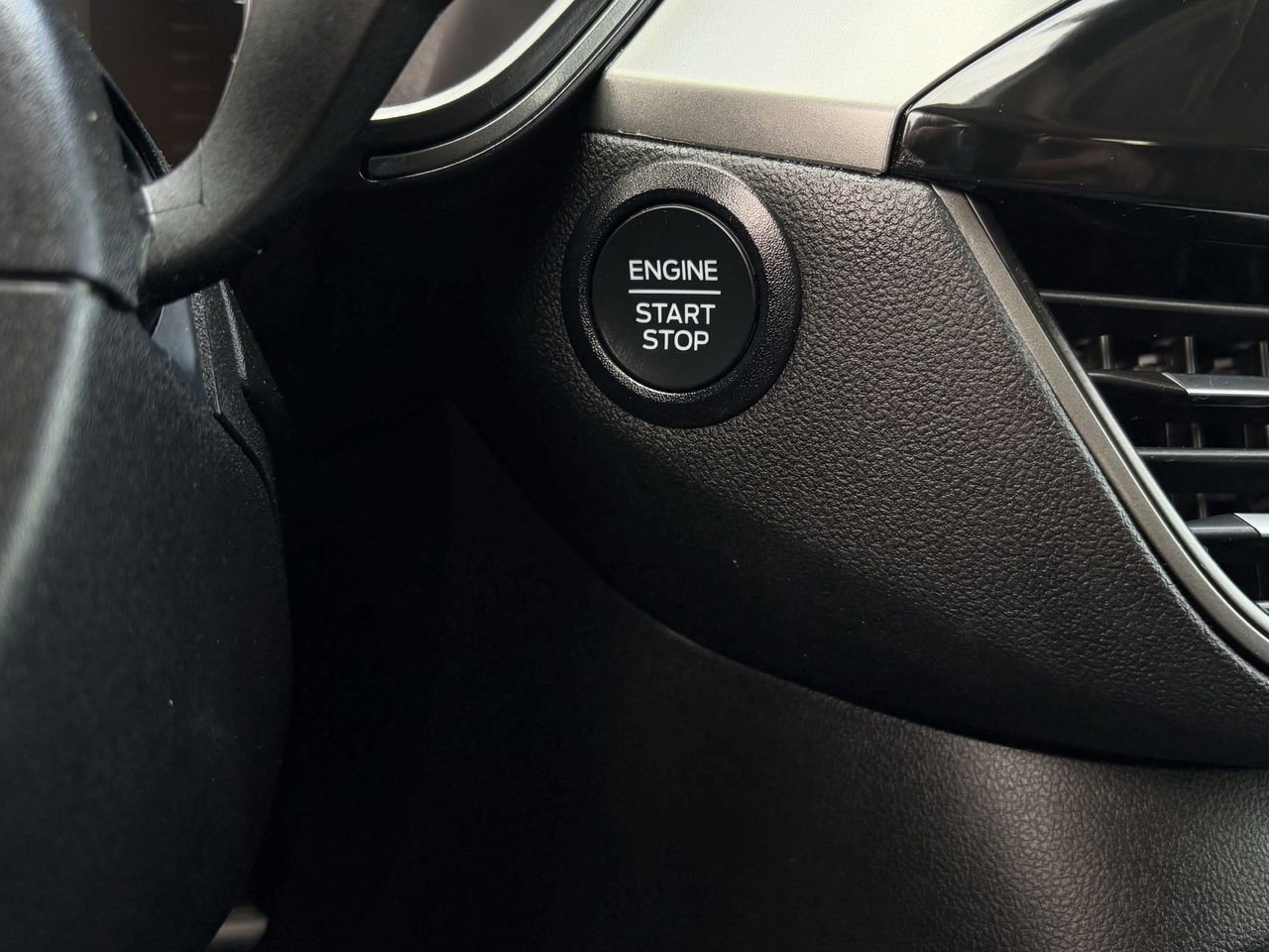 Certified 2024 Ford Escape Active image 18