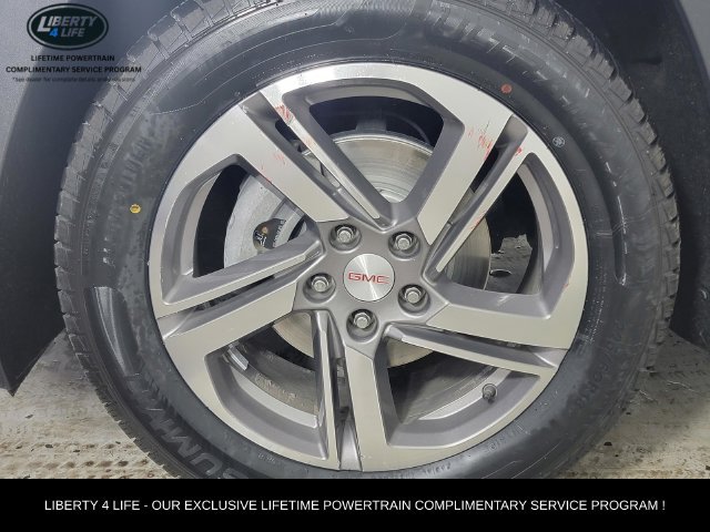 Used 2020 GMC Terrain SLT FWD image 11