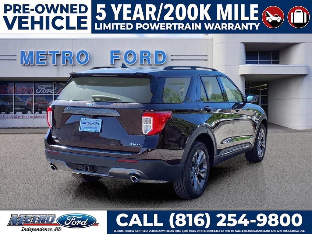Certified 2023 Ford Explorer XLT w/ Equipment Group 202A AWD/4WD image 3