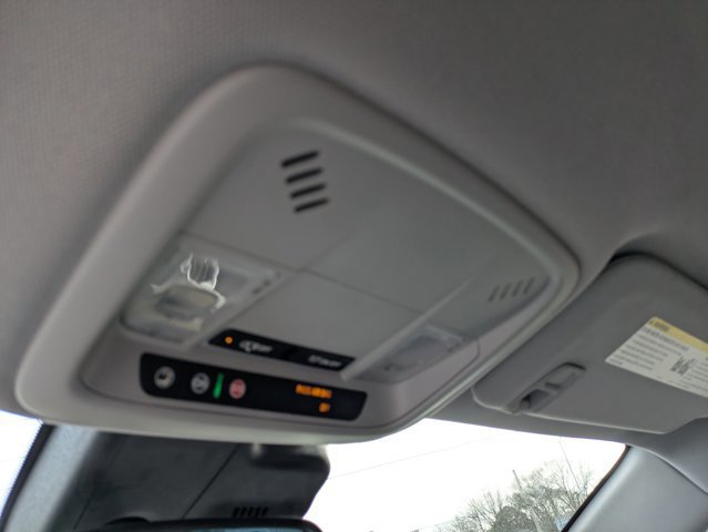 Used 2019 Chevrolet Malibu LT w/ Driver Confidence Package II image 22