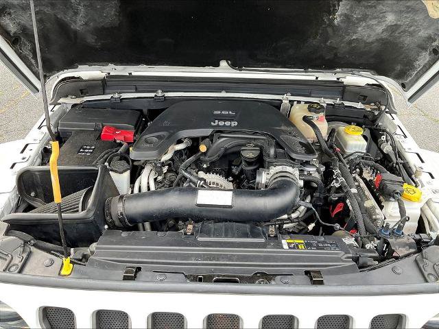 Used 2019 Jeep Wrangler Unlimited Rubicon AWD/4WD image 30