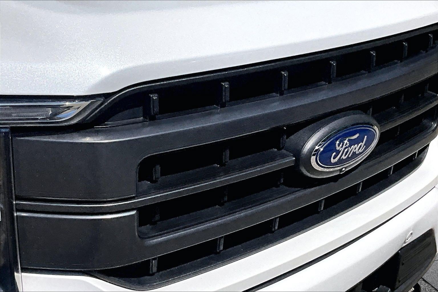 Certified 2023 Ford F150 Lariat AWD/4WD image 28