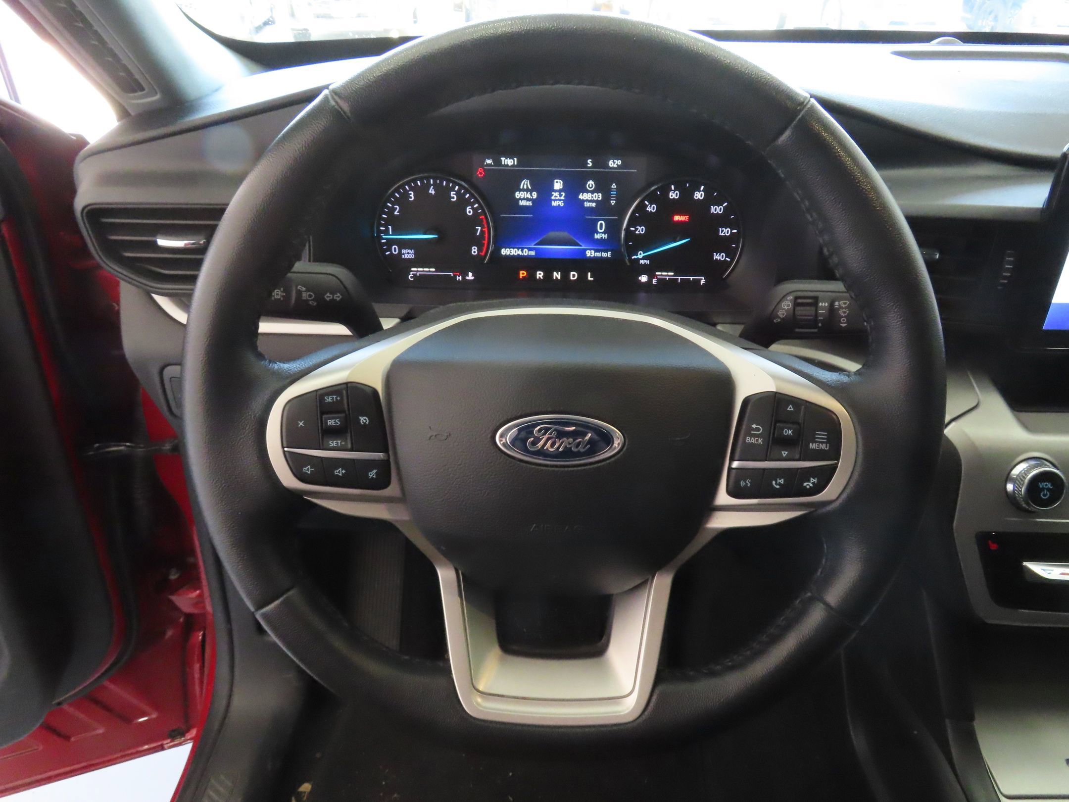 Certified 2022 Ford Explorer XLT image 18