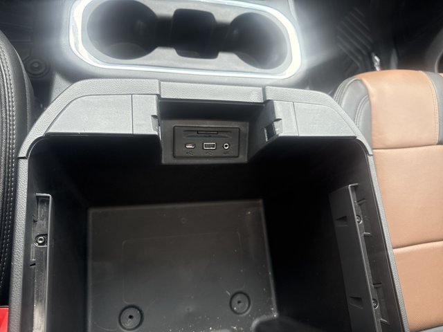 Used 2022 Chevrolet Silverado 3500 High Country w/ Safety Package II AWD/4WD image 33