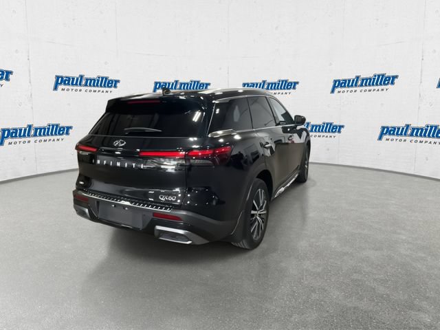 Used 2023 INFINITI QX60 Sensory w/ Vision Package AWD/4WD image 11