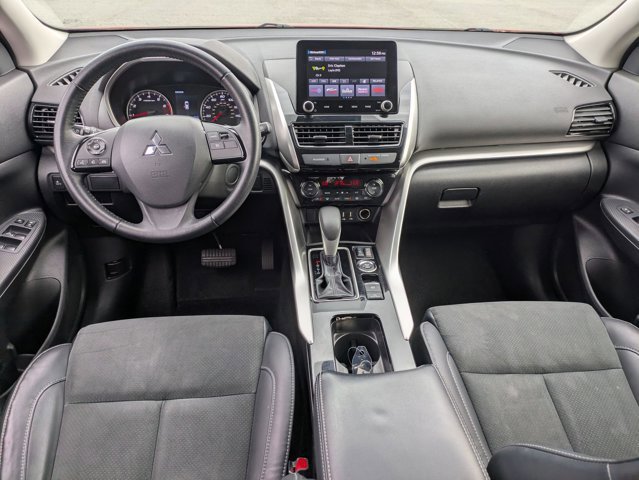 Used 2023 Mitsubishi Eclipse Cross SE image 27