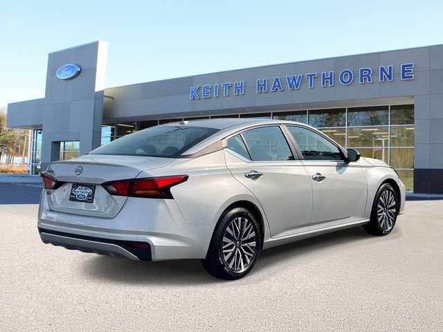 Used 2025 Nissan Altima 2.5 SV FWD image 6