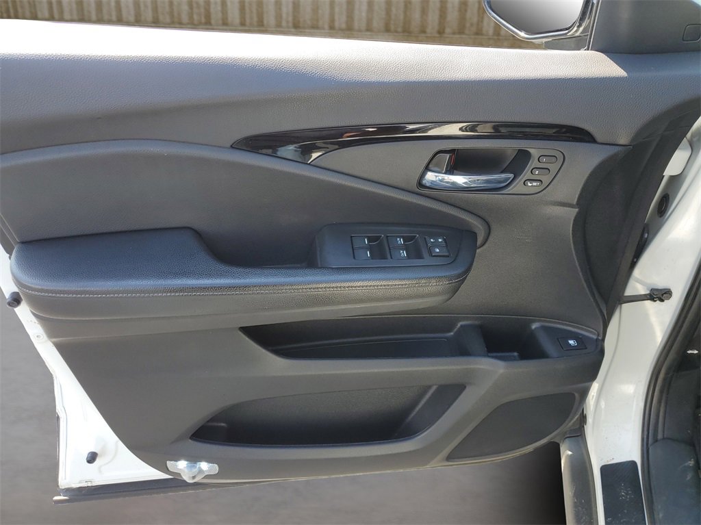 Used 2020 Honda Ridgeline RTL-E image 14