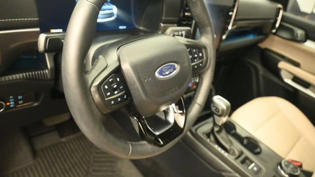 Certified 2025 Ford Ranger Lariat w/ FX4 Off-Road Package AWD/4WD image 15