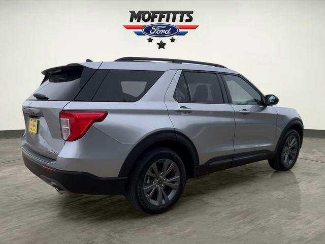 Certified 2023 Ford Explorer XLT w/ Equipment Group 202A image 5