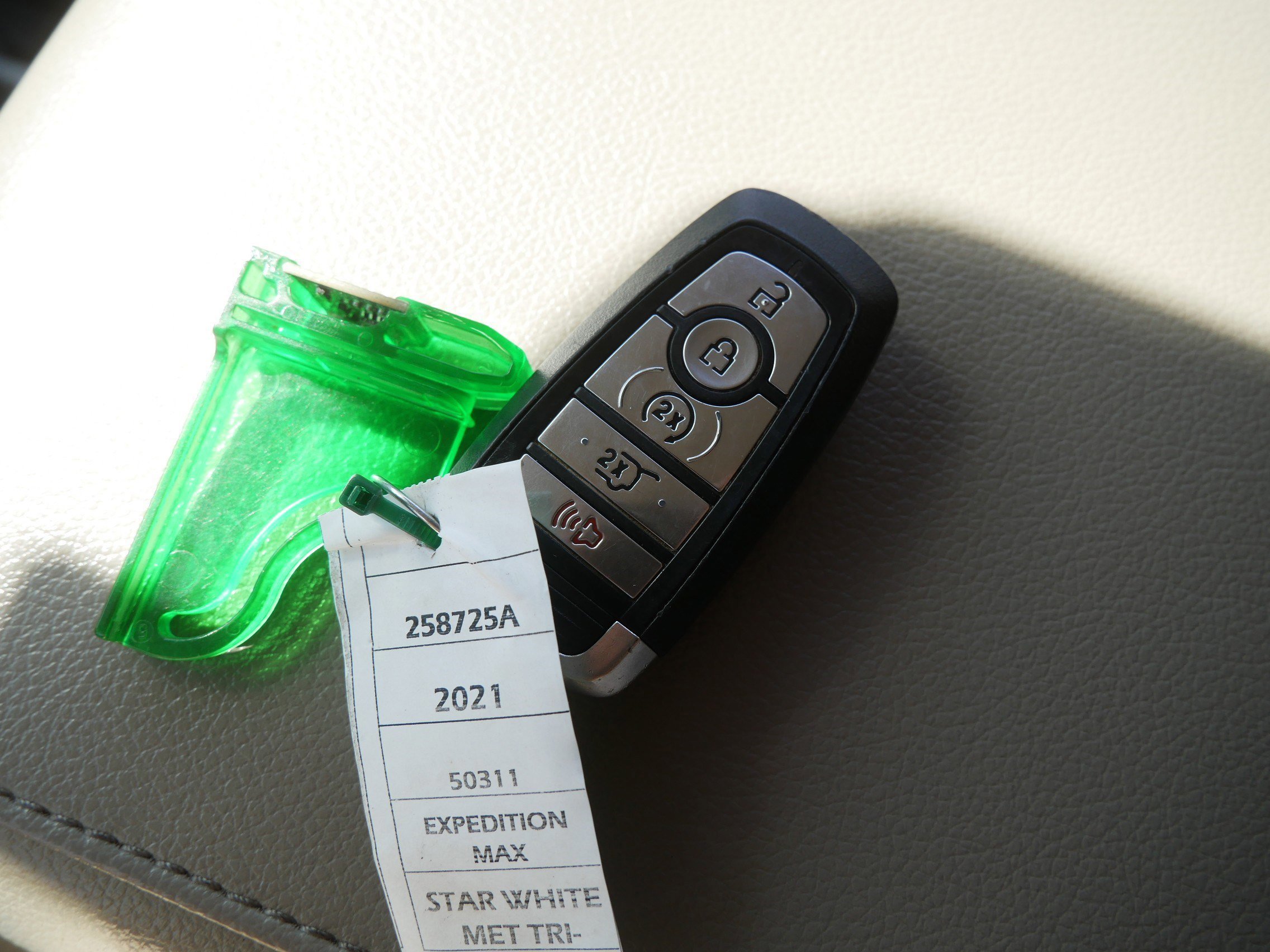 Certified 2021 Ford Expedition Max XLT image 50