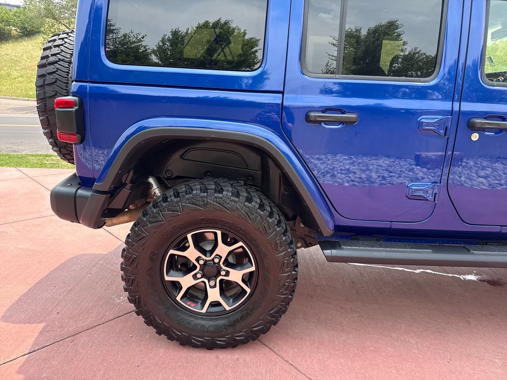 Used 2020 Jeep Wrangler Unlimited Rubicon AWD/4WD image 36