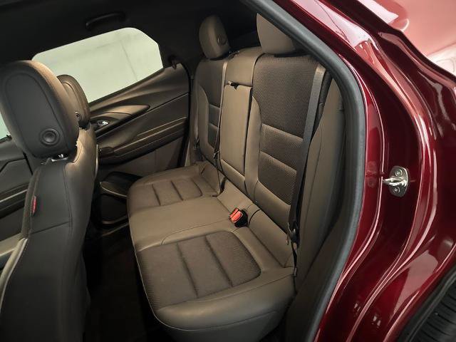 Used 2022 Chevrolet TrailBlazer RS FWD image 30