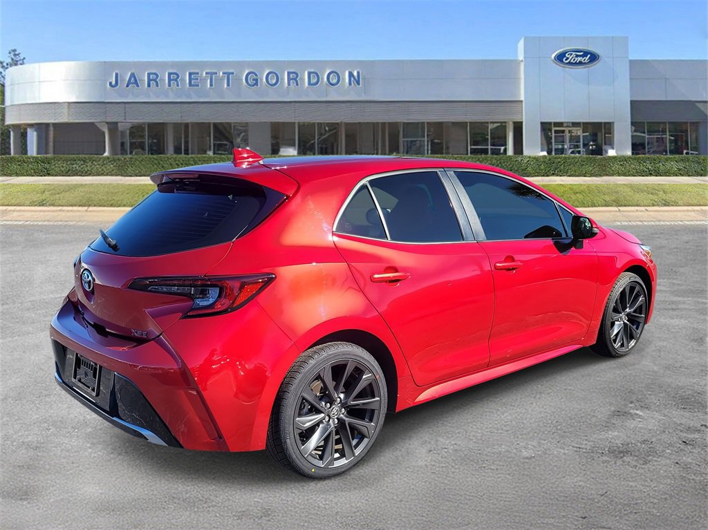 Used 2024 Toyota Corolla XSE image 3
